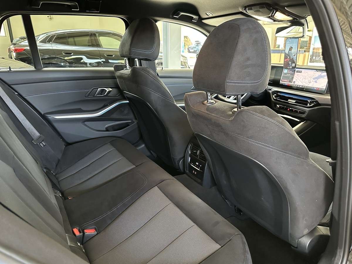 Fahrzeugbild eines BMW 3er-Reihe