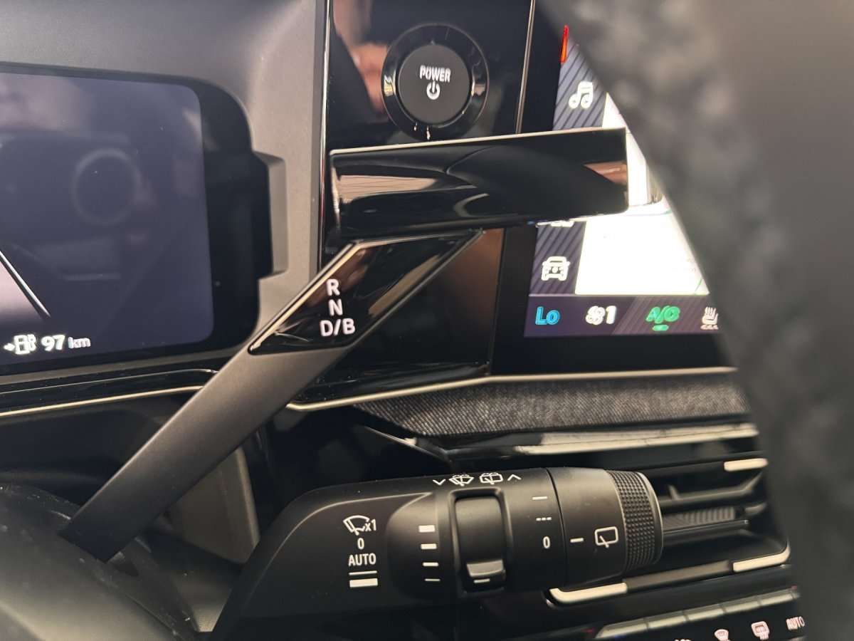 Fahrzeugbild eines Renault 5 E-TECH