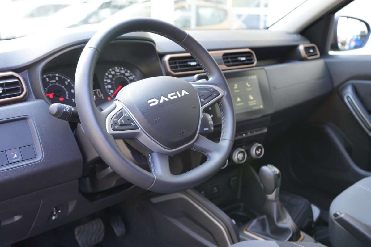 Fahrzeugbild eines Dacia Duster