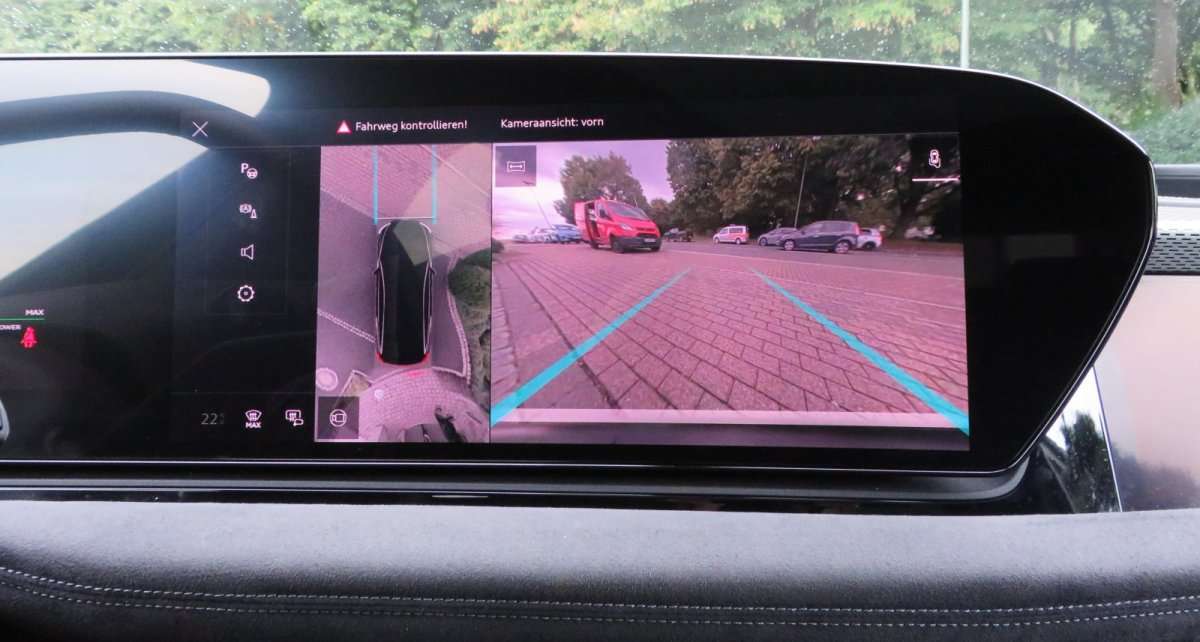 Fahrzeugbild eines Audi A6 e-tron