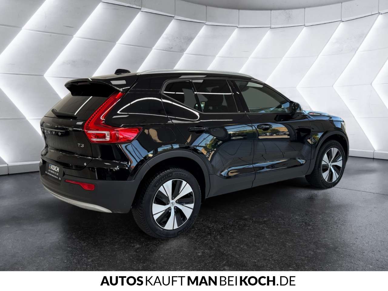 Fahrzeugbild eines Volvo XC40