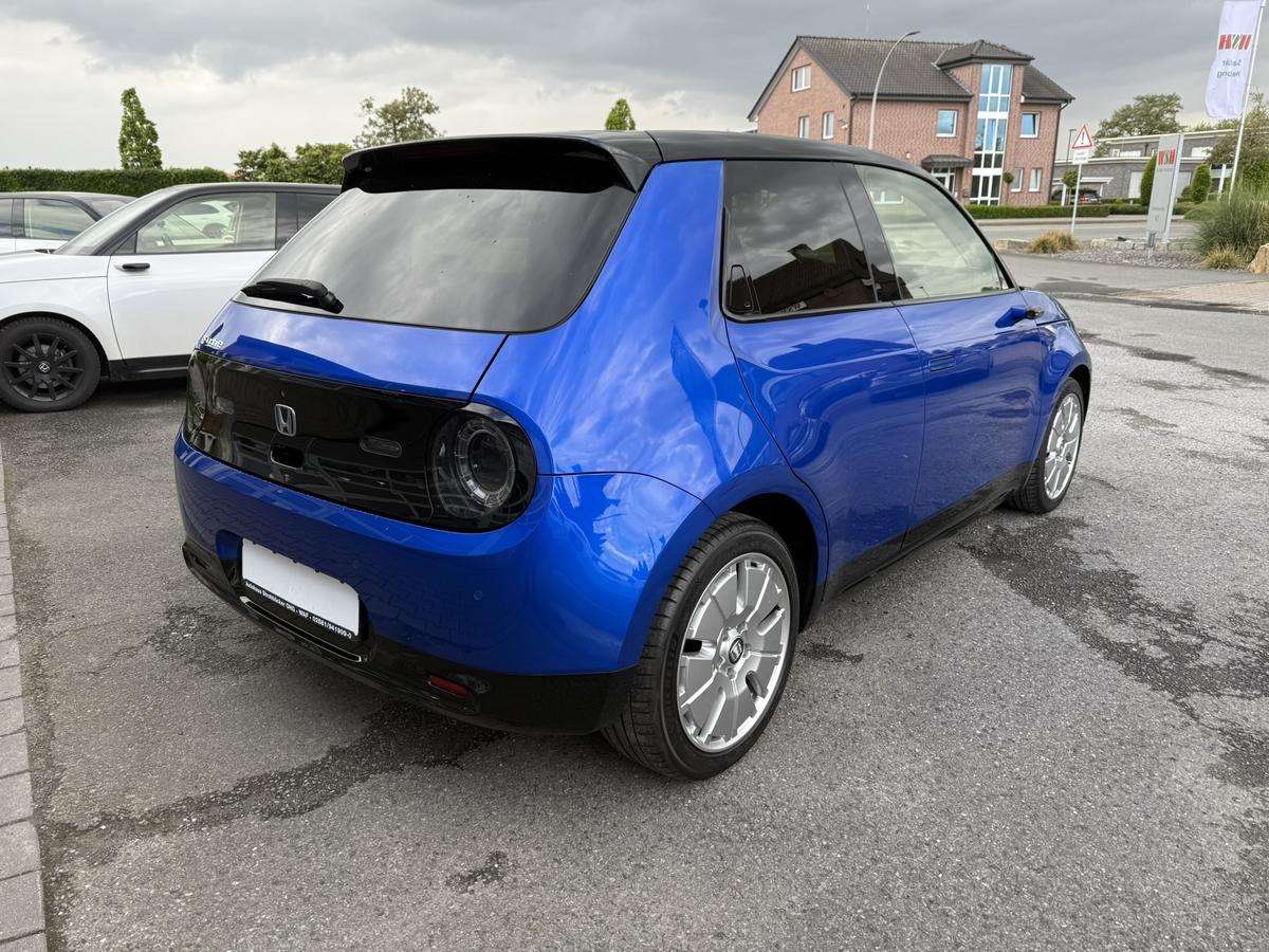 Fahrzeugbild eines Honda Honda e
