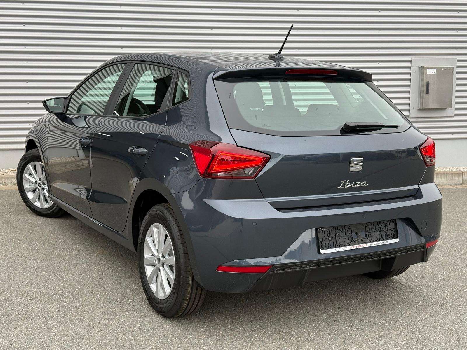 Fahrzeugbild eines SEAT Ibiza
