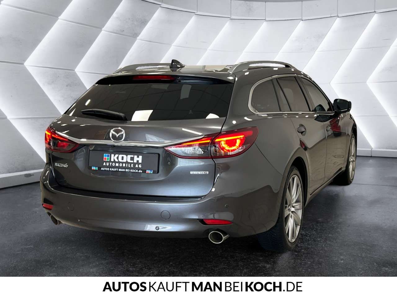 Fahrzeugbild eines Mazda Mazda6