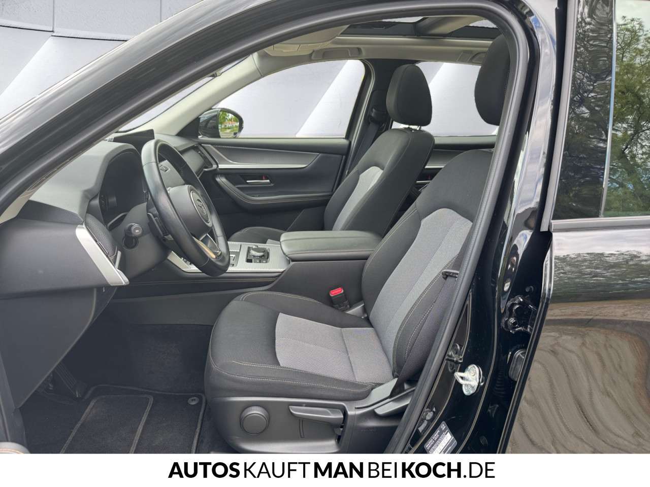 Fahrzeugbild eines Mazda CX-60