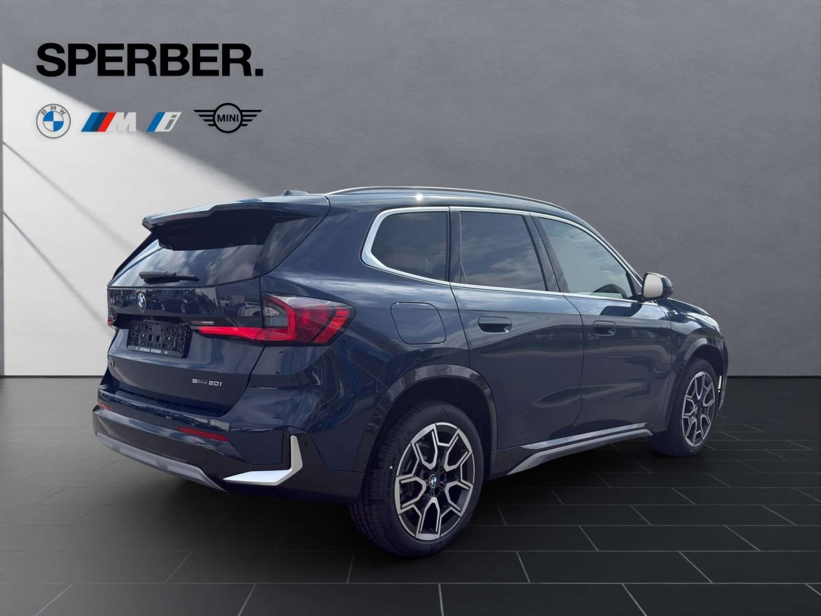 Fahrzeugbild eines BMW X1