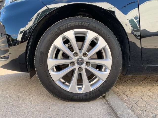 Fahrzeugbild eines Renault ZOE