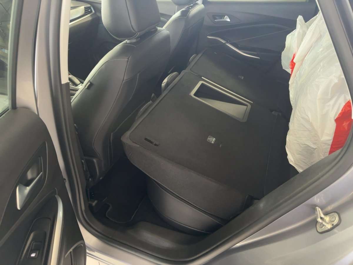 Fahrzeugbild eines Opel Grandland X