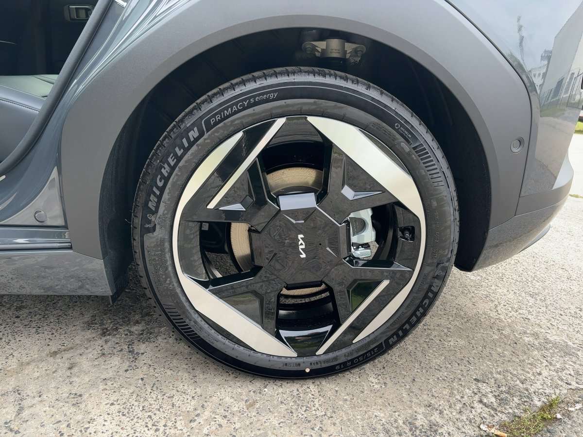 Fahrzeugbild eines Kia EV4