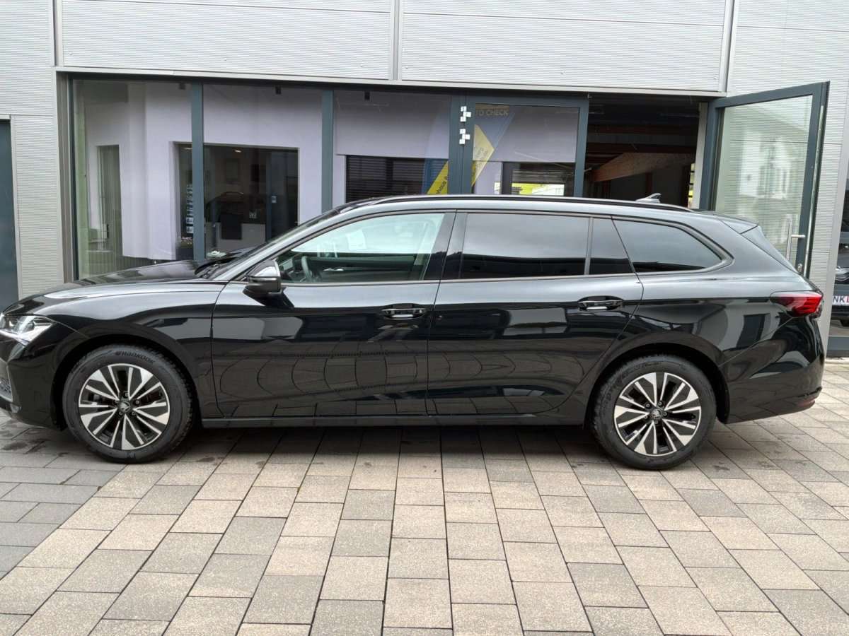 Fahrzeugbild eines Skoda Superb