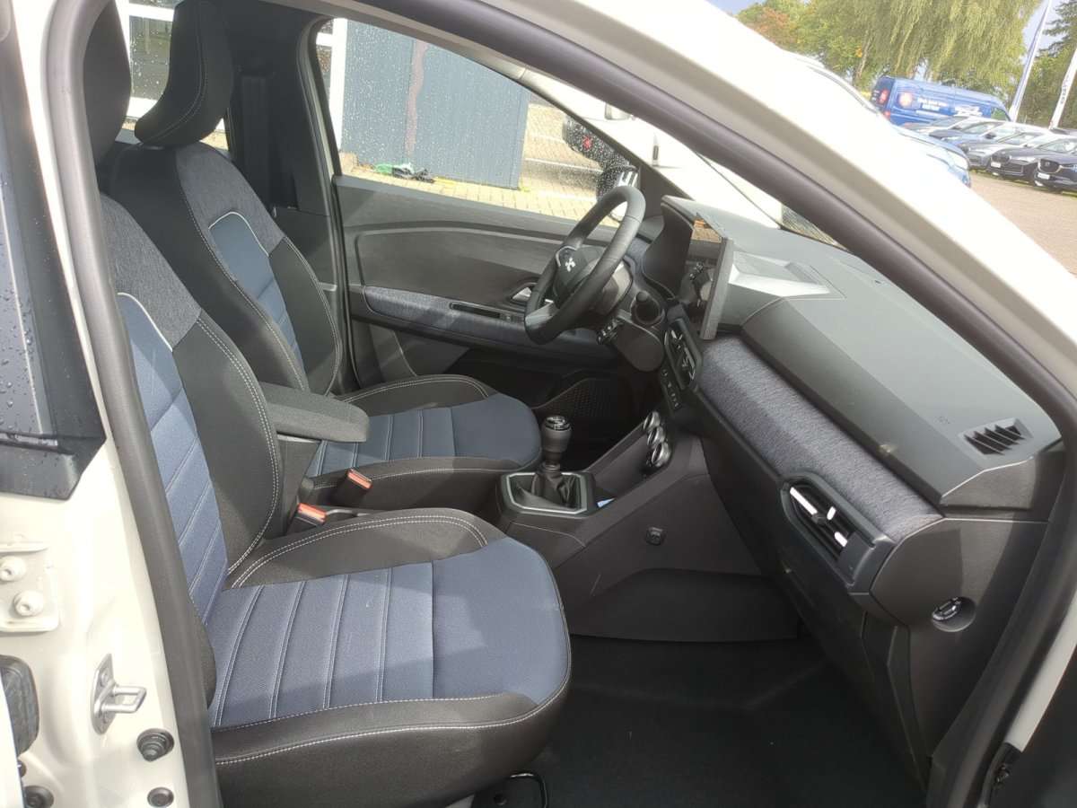 Fahrzeugbild eines Dacia Sandero