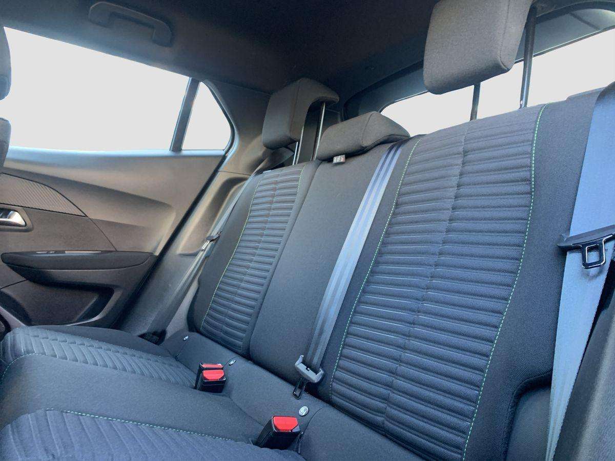 Fahrzeugbild eines Peugeot 2008