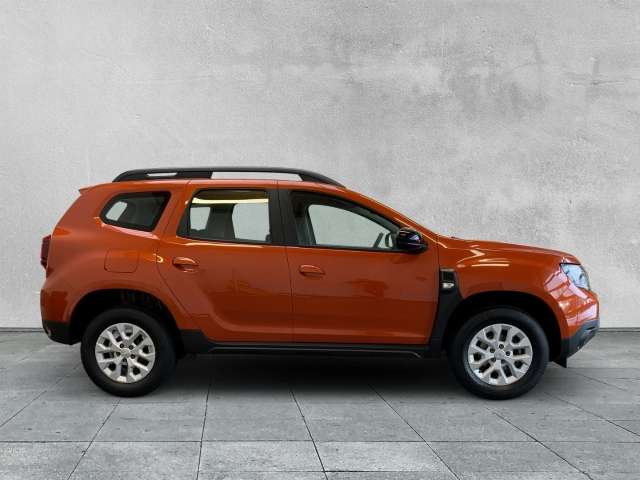 Fahrzeugbild eines Dacia Duster