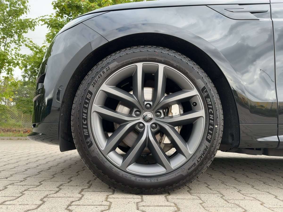 Fahrzeugbild eines Land Rover Range Rover Sport