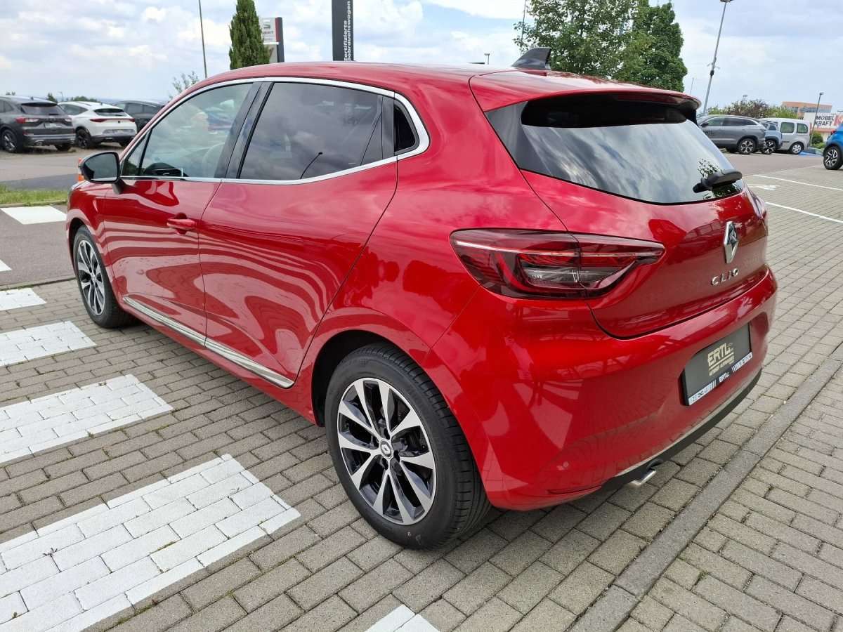 Fahrzeugbild eines Renault Clio