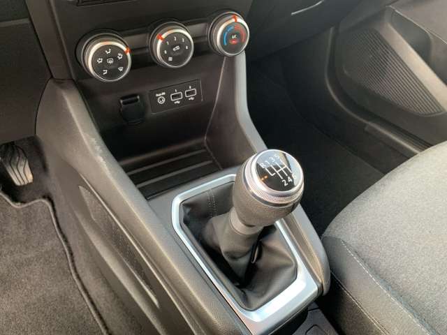 Fahrzeugbild eines Renault Clio