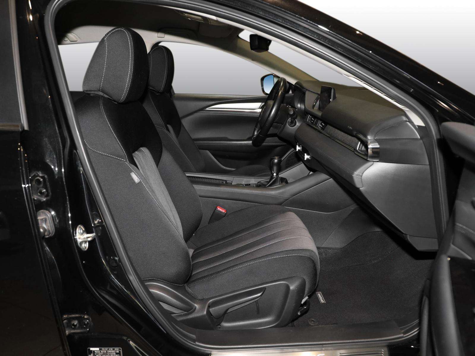 Fahrzeugbild eines Mazda Mazda6