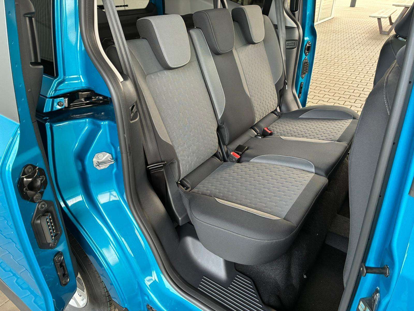 Fahrzeugbild eines Ford Tourneo Courier