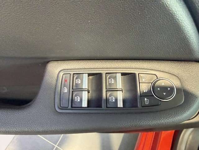Fahrzeugbild eines Renault Clio
