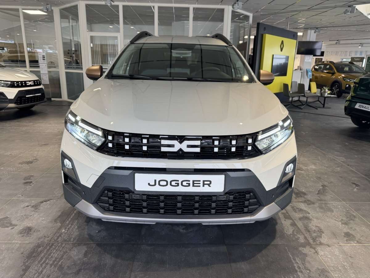 Fahrzeugbild eines Dacia Jogger