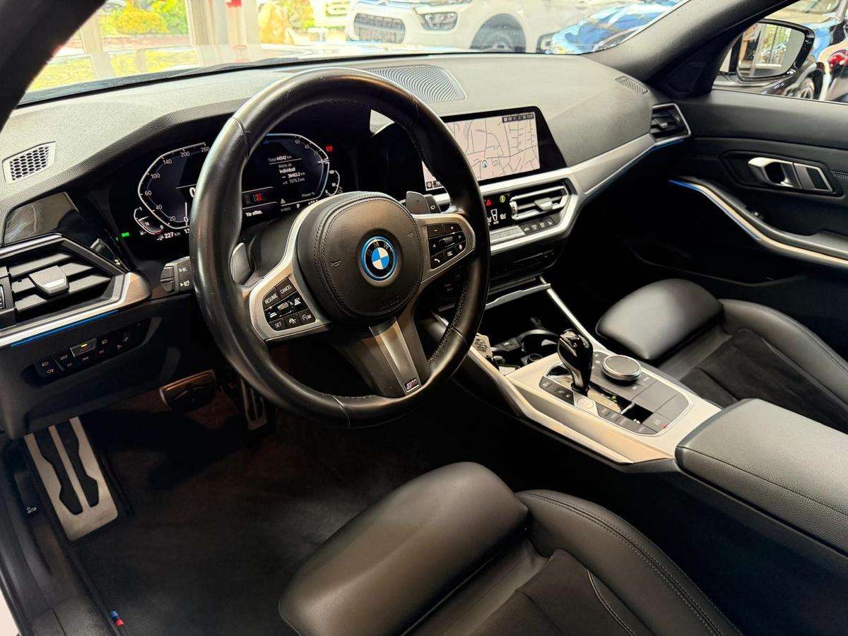 Fahrzeugbild eines BMW 3er-Reihe