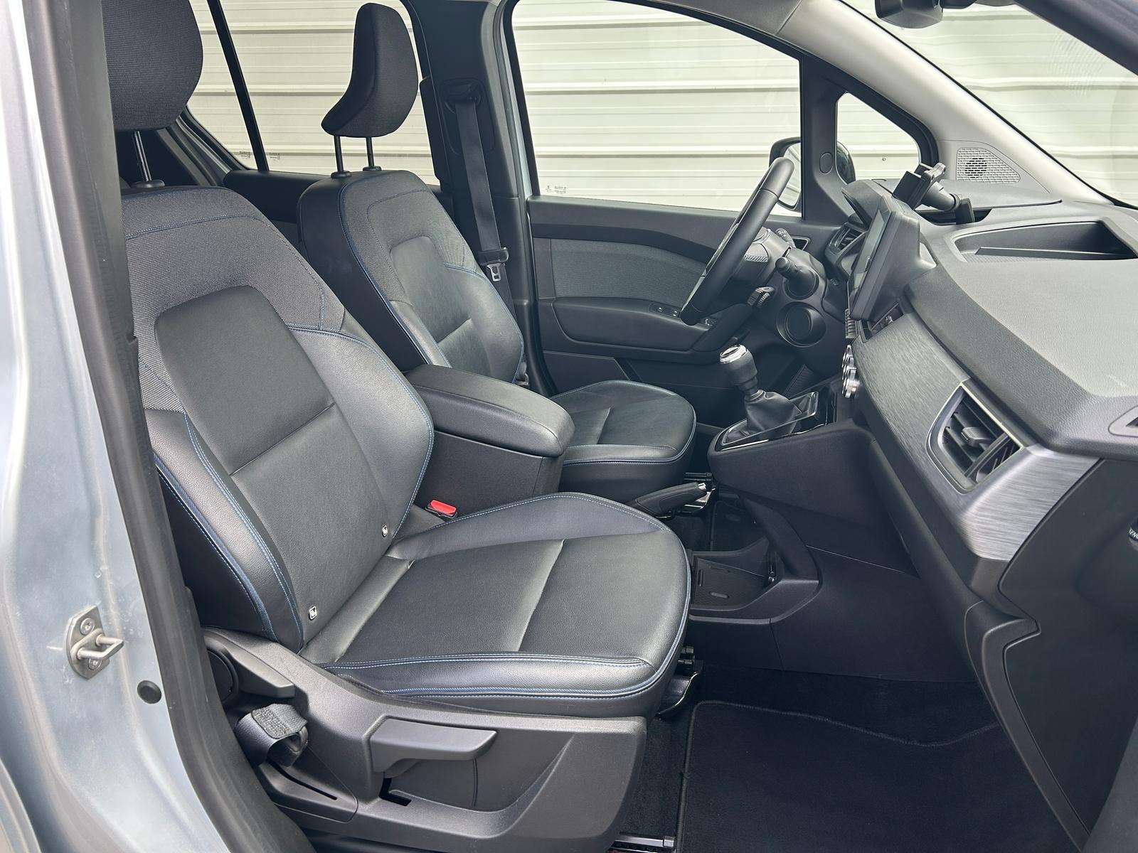 Fahrzeugbild eines Nissan Townstar
