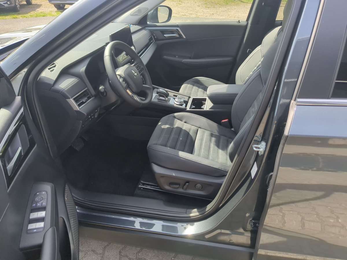 Fahrzeugbild eines Mitsubishi Outlander