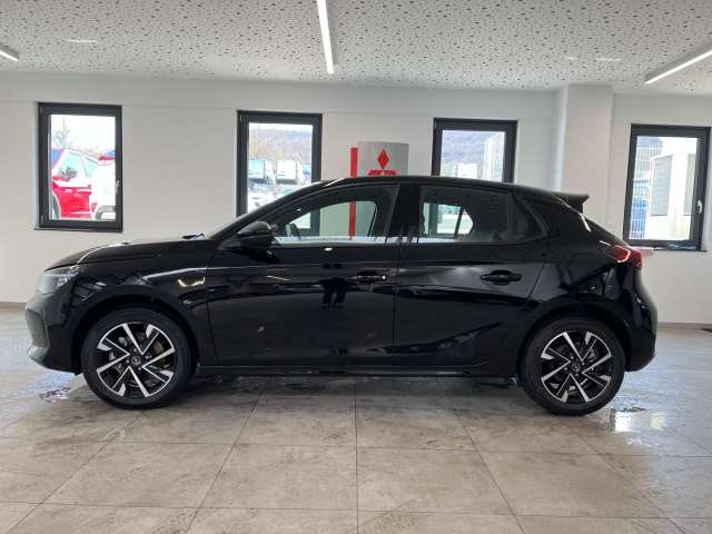 Fahrzeugbild eines Opel Corsa