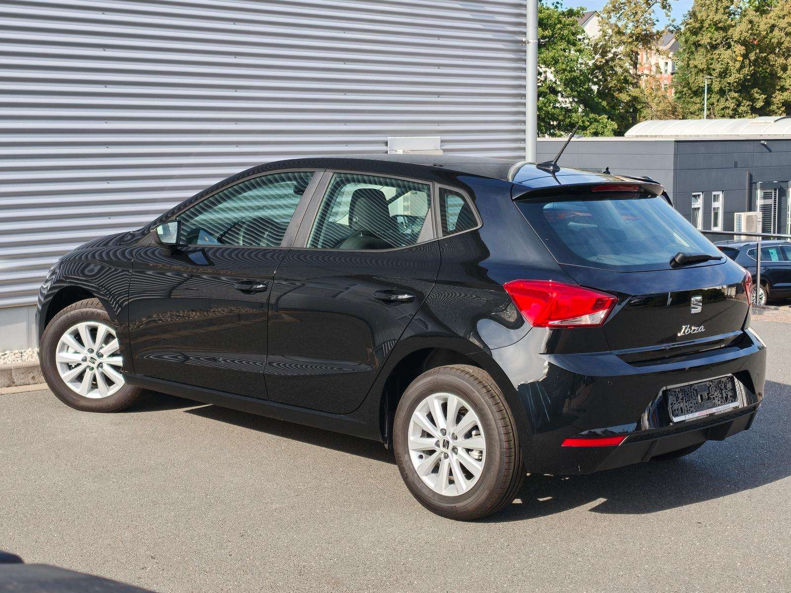 Fahrzeugbild eines SEAT Ibiza