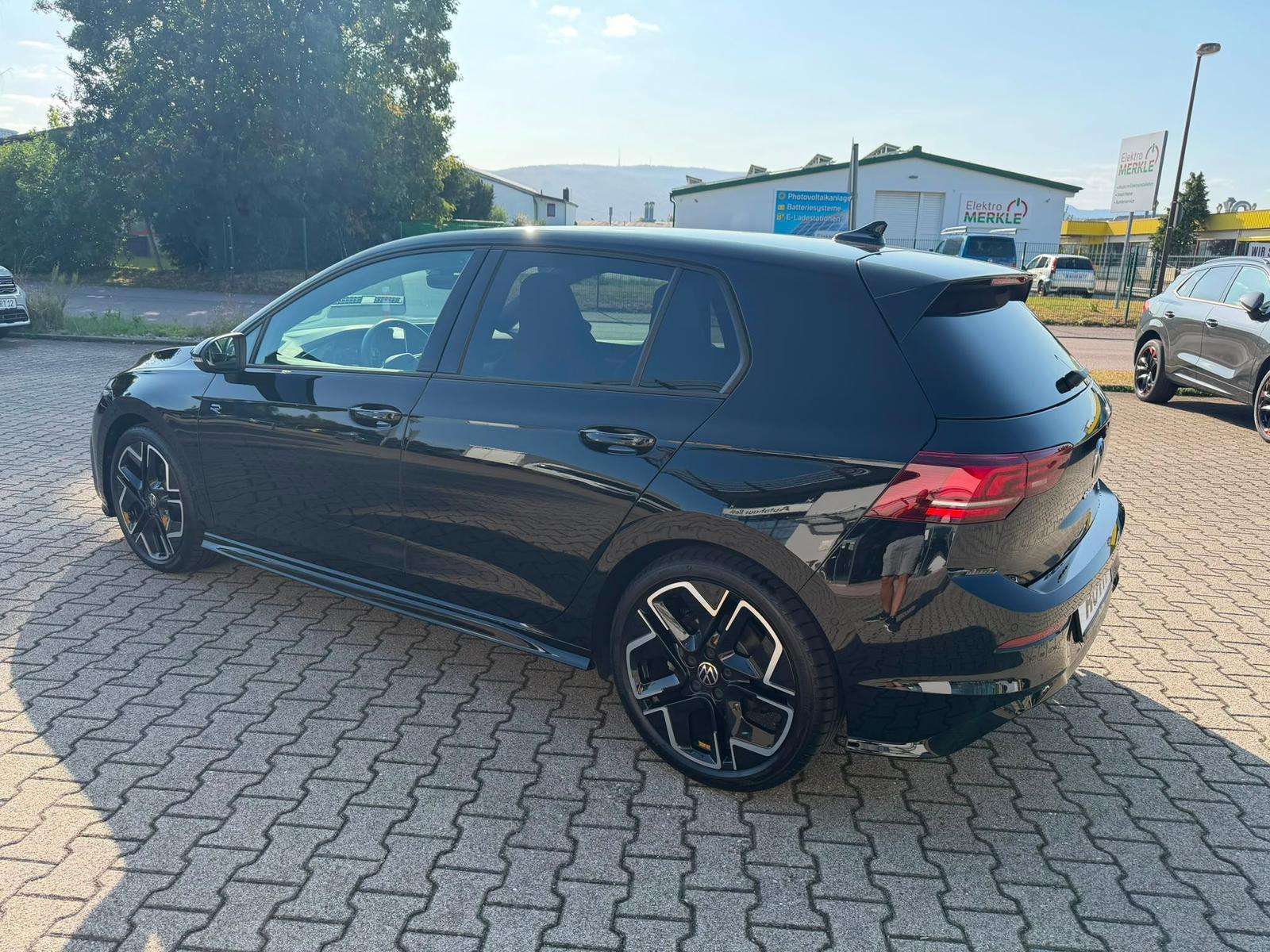 Fahrzeugbild eines Volkswagen Golf
