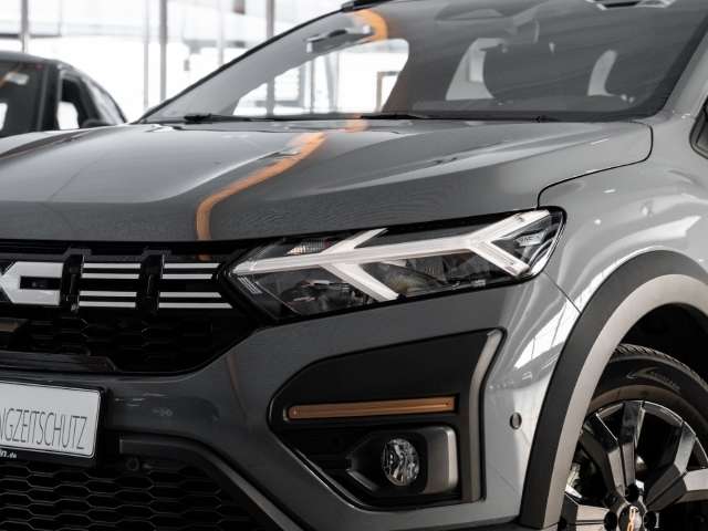 Fahrzeugbild eines Dacia Jogger