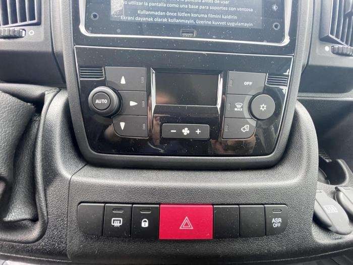 Fahrzeugbild eines Citroën Jumper