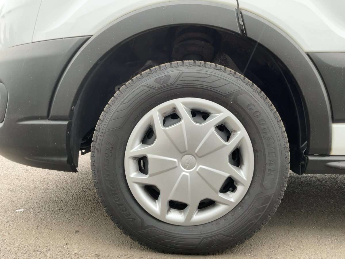 Fahrzeugbild eines Ford Transit