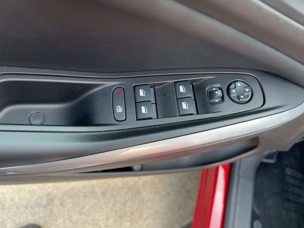 Fahrzeugbild eines Opel Grandland X