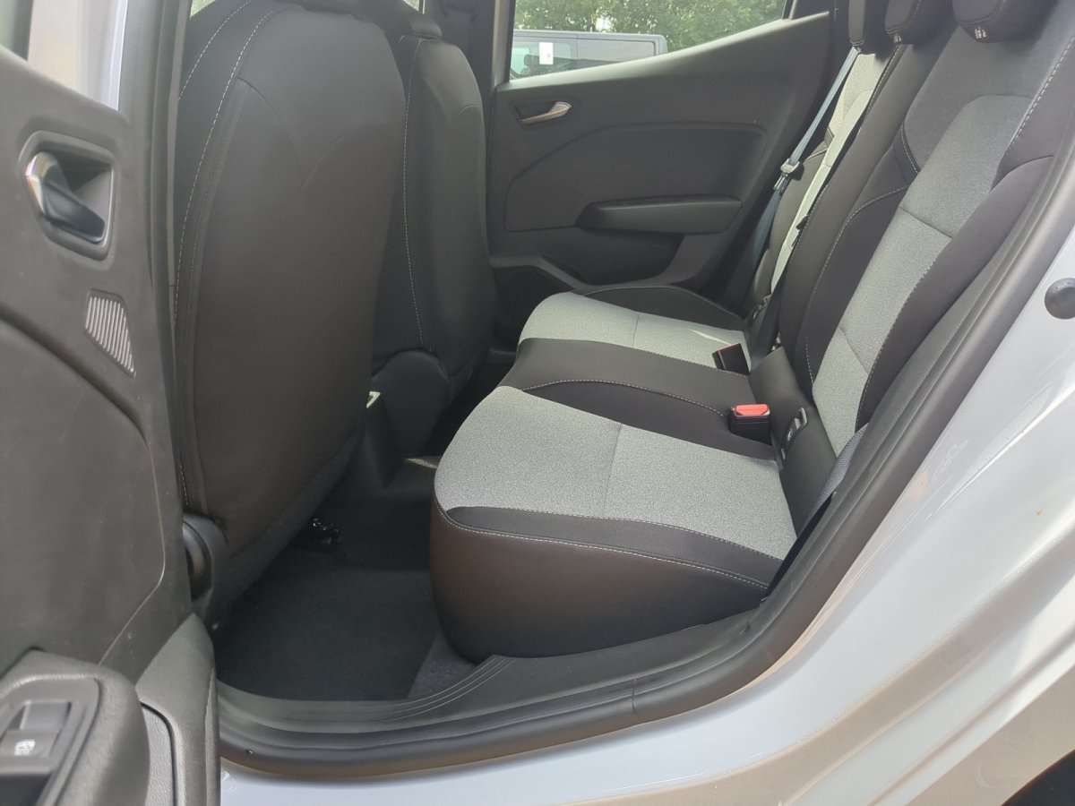 Fahrzeugbild eines Renault Clio