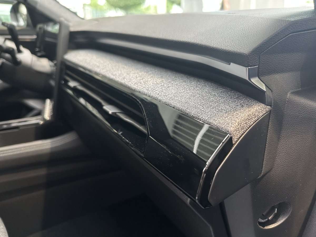 Fahrzeugbild eines Renault Austral