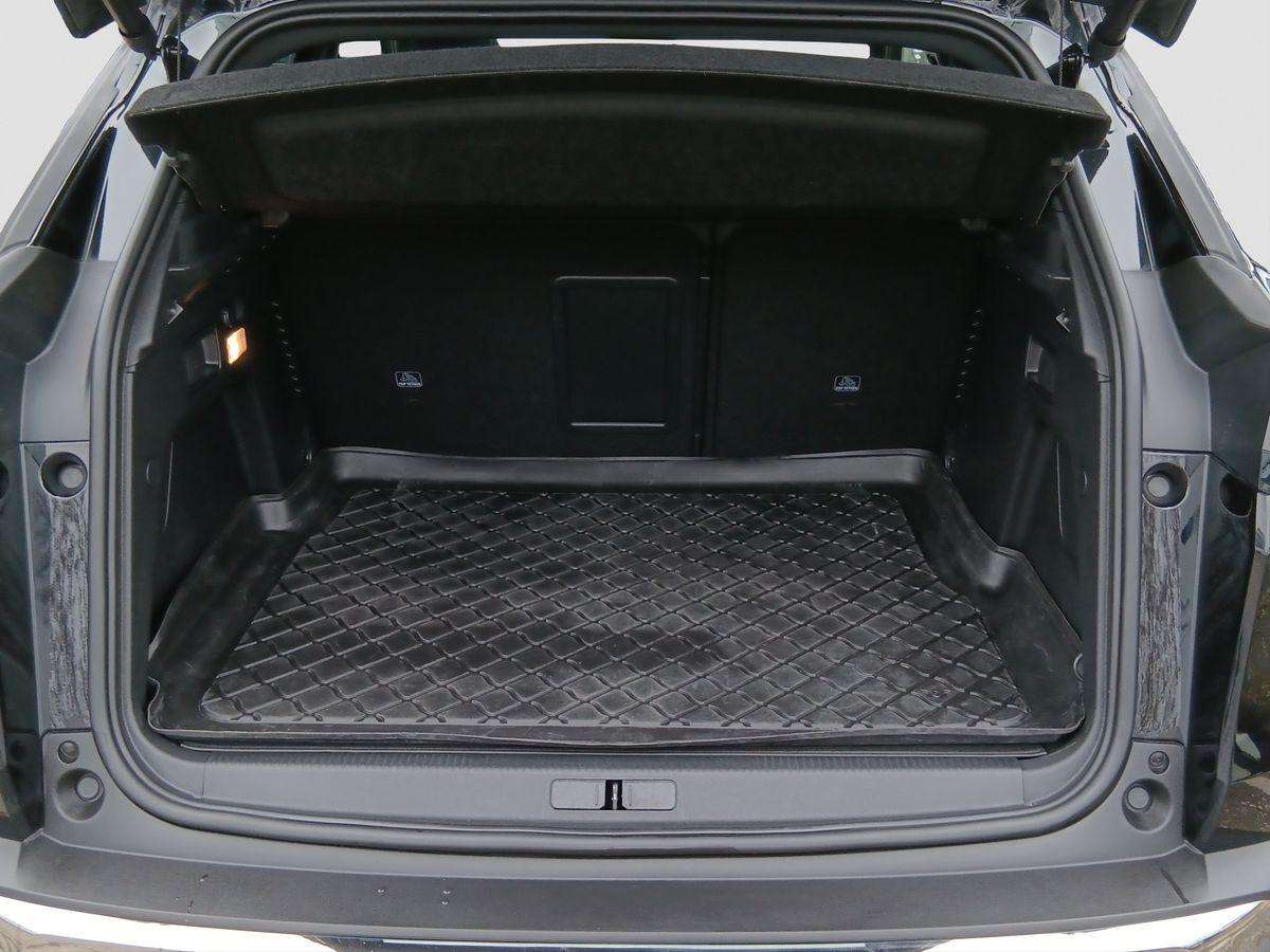 Fahrzeugbild eines Peugeot 3008