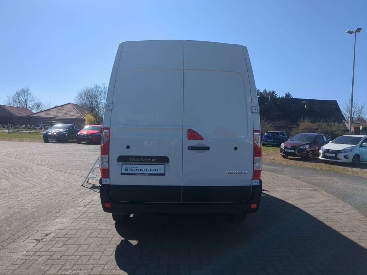 Fahrzeugbild eines Renault Master