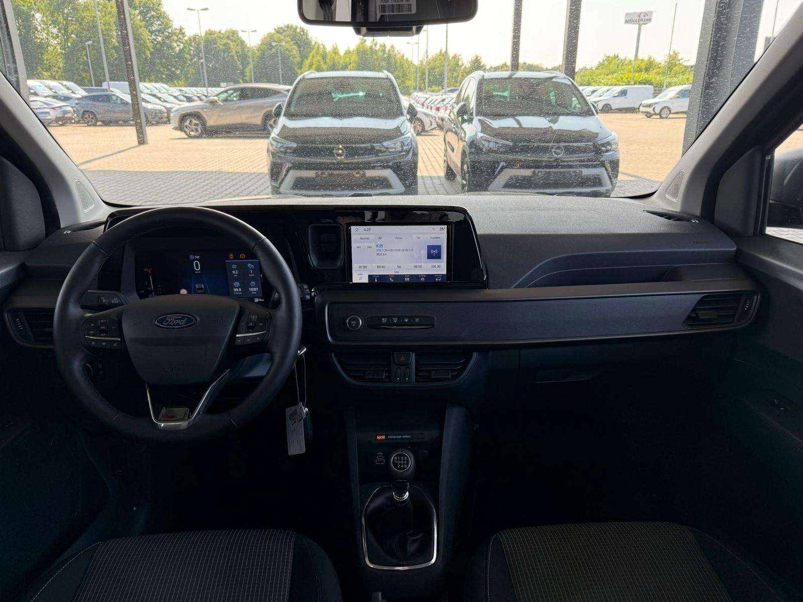 Fahrzeugbild eines Ford Tourneo Courier