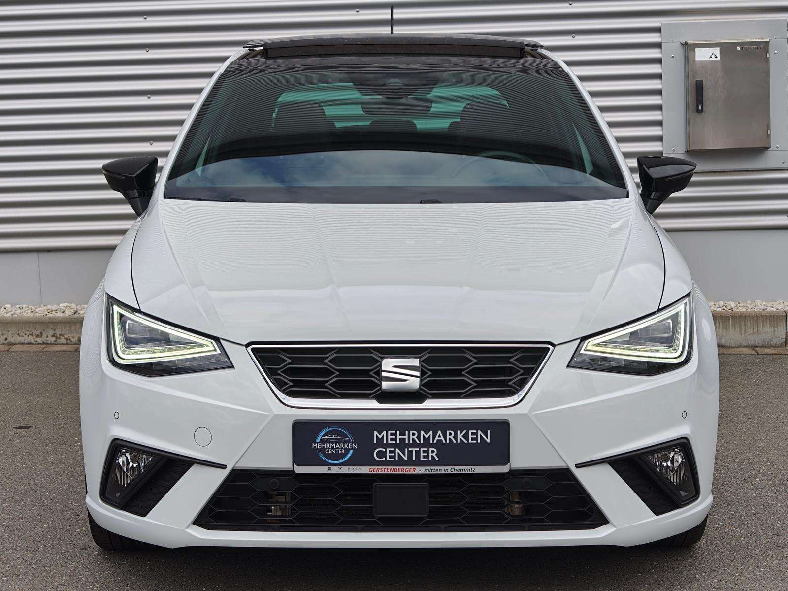 Fahrzeugbild eines SEAT Ibiza