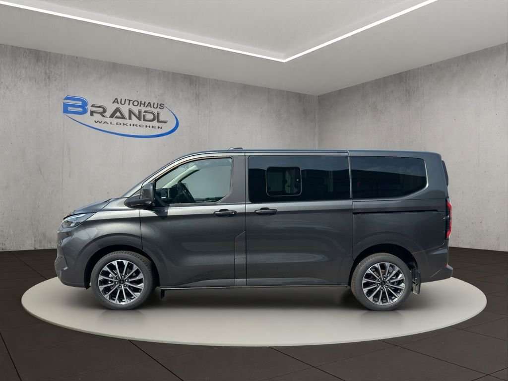 Fahrzeugbild eines Ford Tourneo Custom