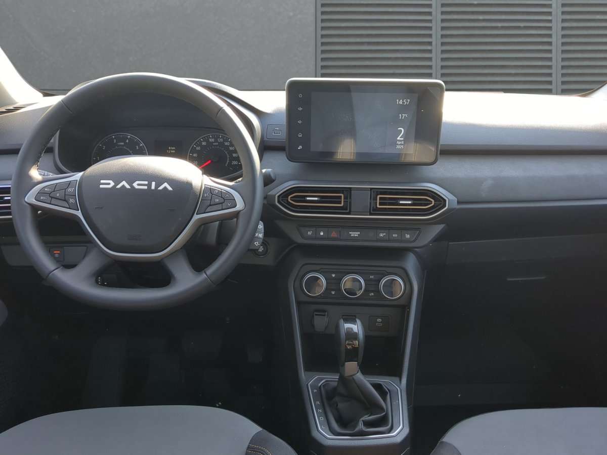 Fahrzeugbild eines Dacia Sandero