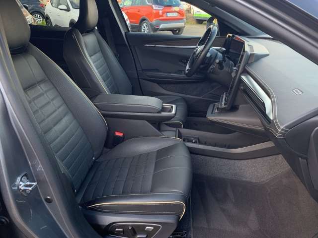 Fahrzeugbild eines Renault Megane E-TECH