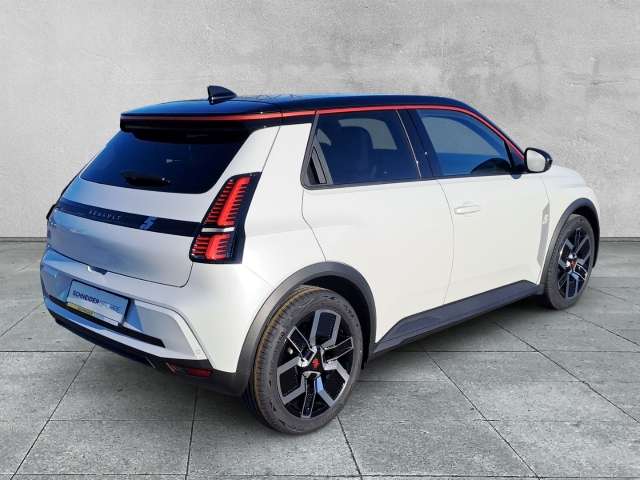 Fahrzeugbild eines Renault 5 E-TECH