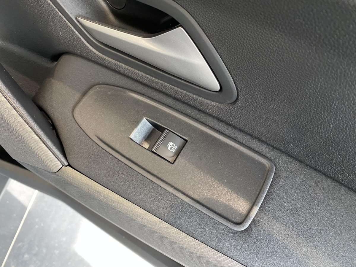 Fahrzeugbild eines Dacia Bigster