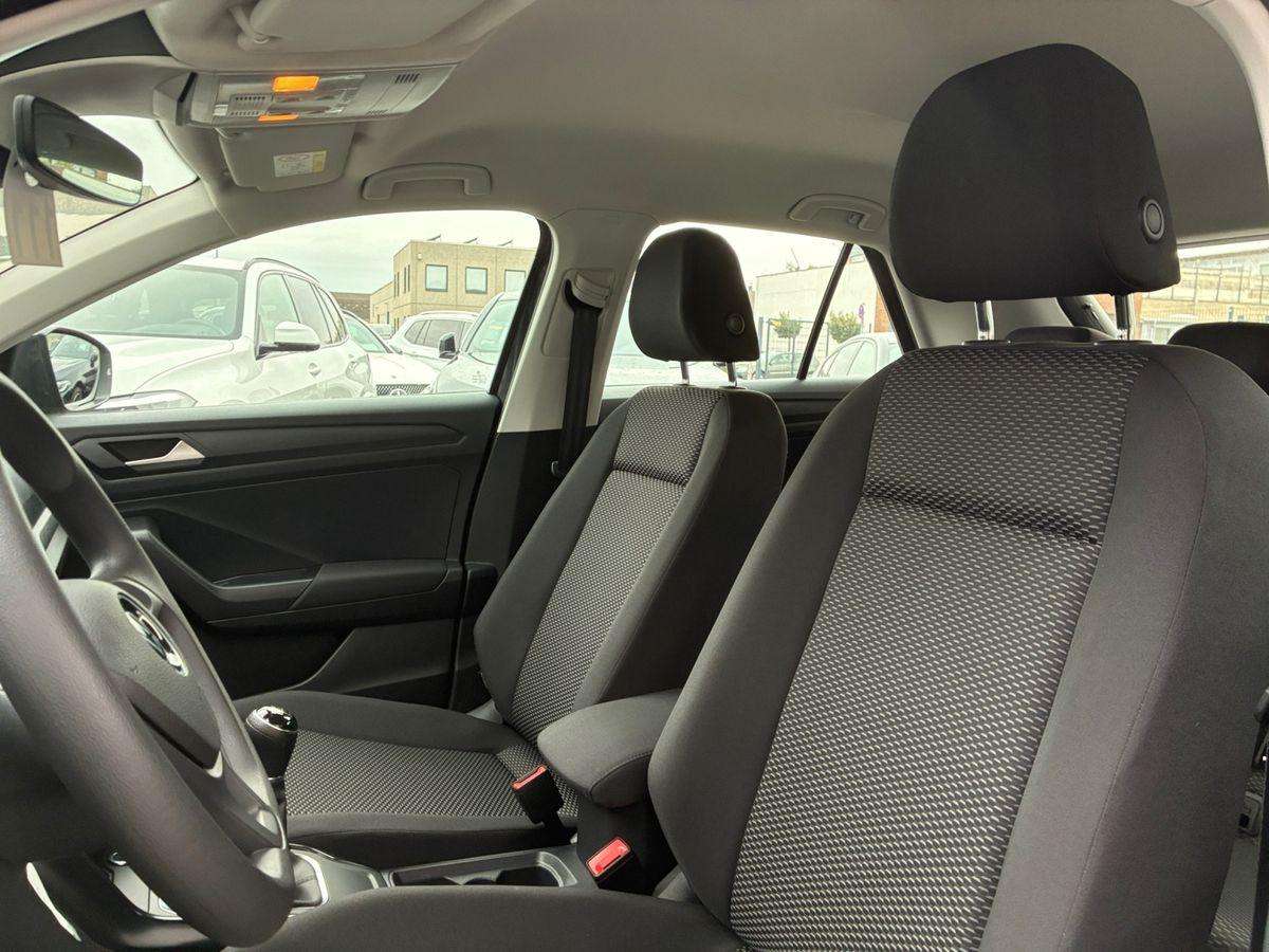 Fahrzeugbild eines Volkswagen T-Roc