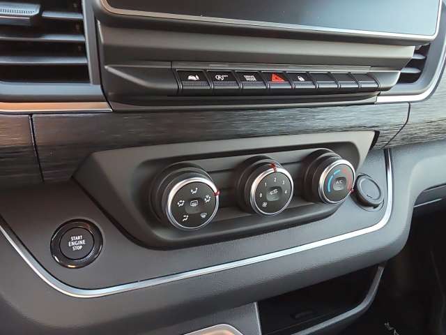 Fahrzeugbild eines Nissan Primastar