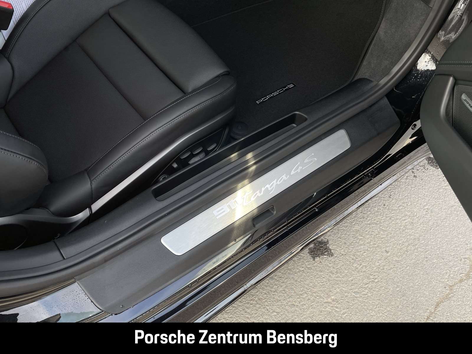 Fahrzeugbild eines Porsche 911