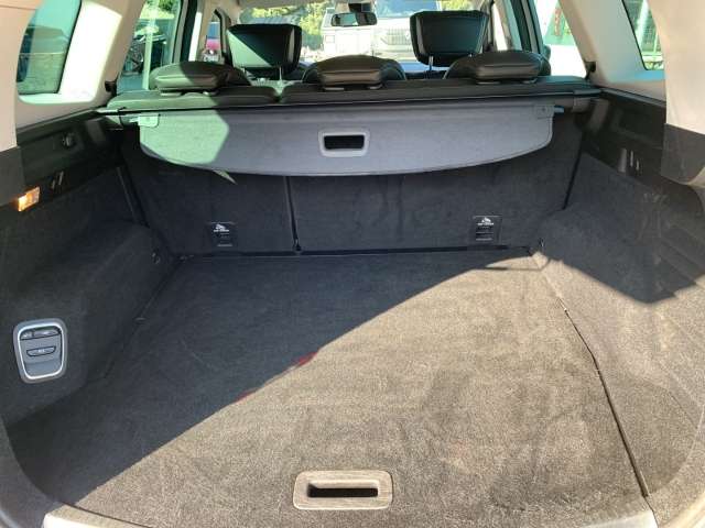 Fahrzeugbild eines Renault Scénic