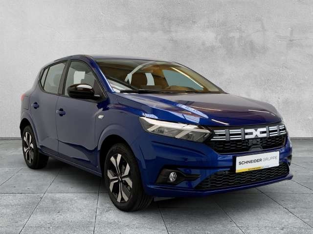 Fahrzeugbild eines Dacia Sandero